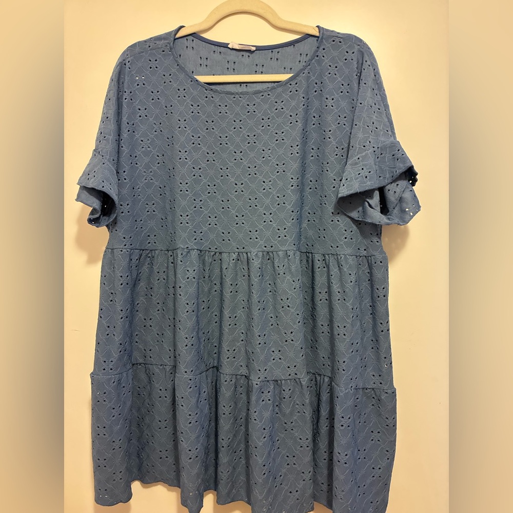 Chic Soul Women’s Eyelet Tiered Swing Top - Dusty Blue